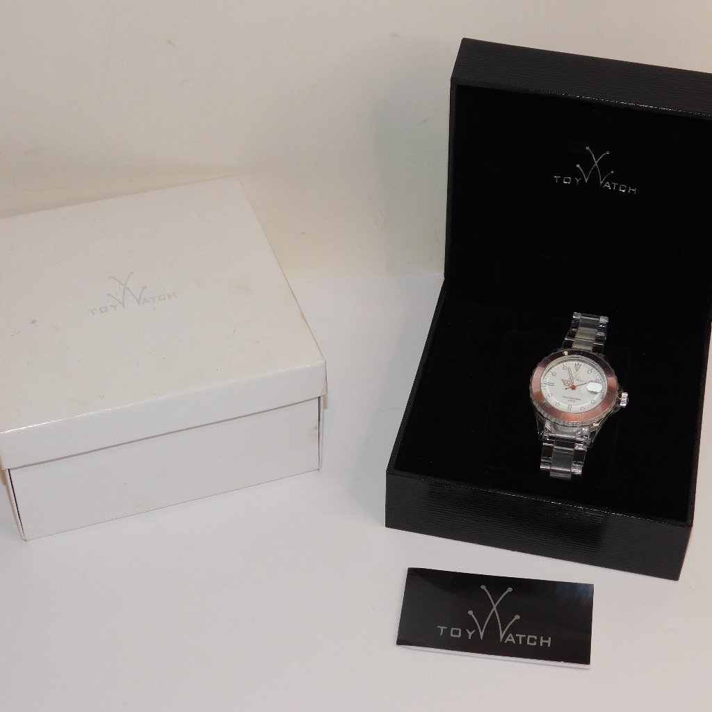 Toywatch Professional Quartz Watch With Date